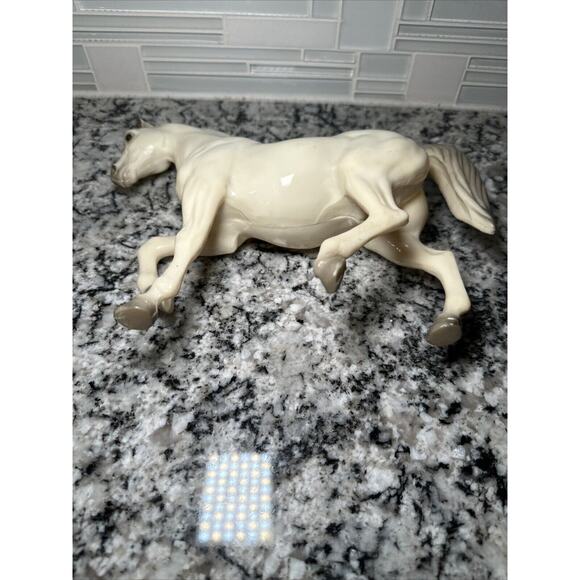 Breyer Prince, Pride and Joy Arabian Family - Picture 14 of 16